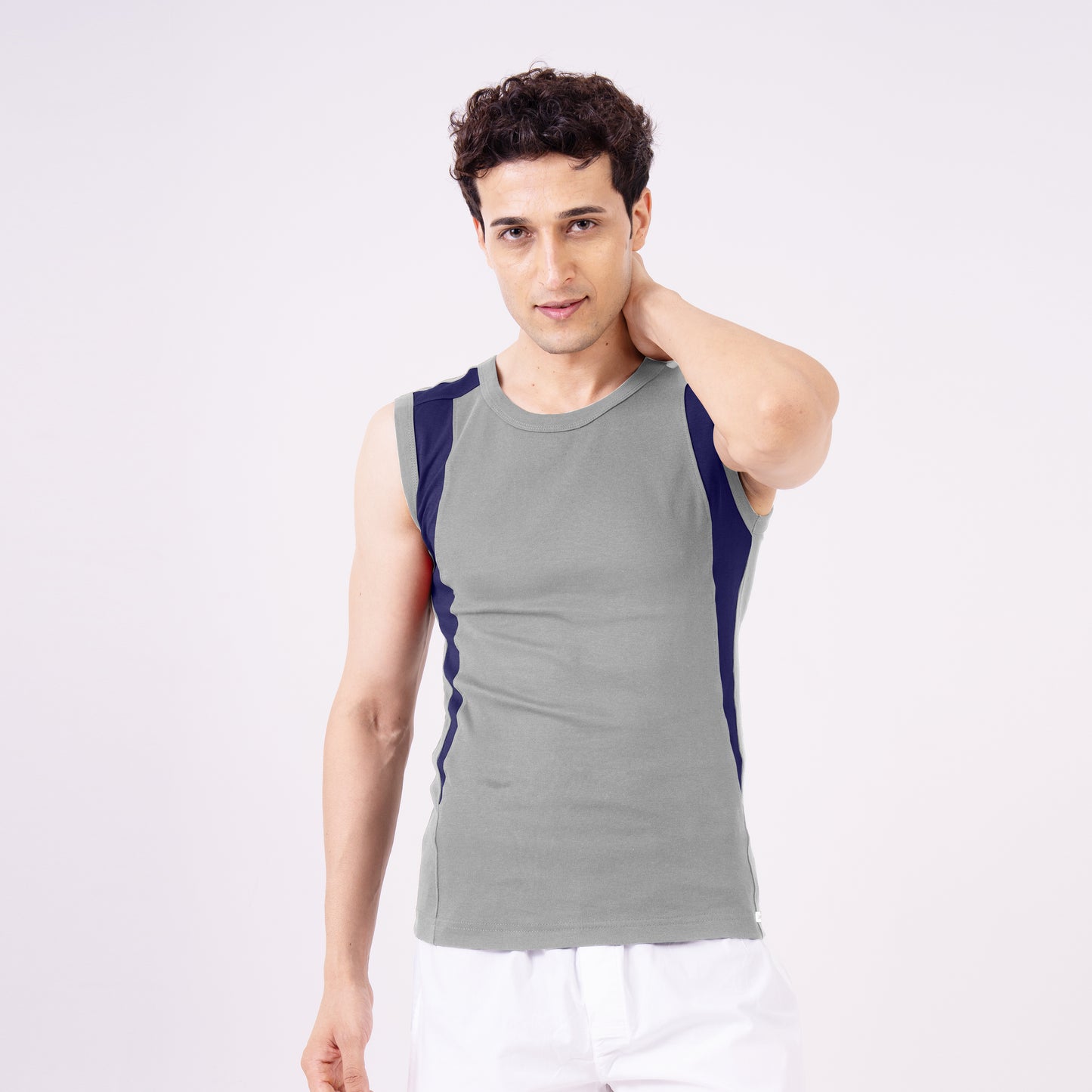 Contrast Vest