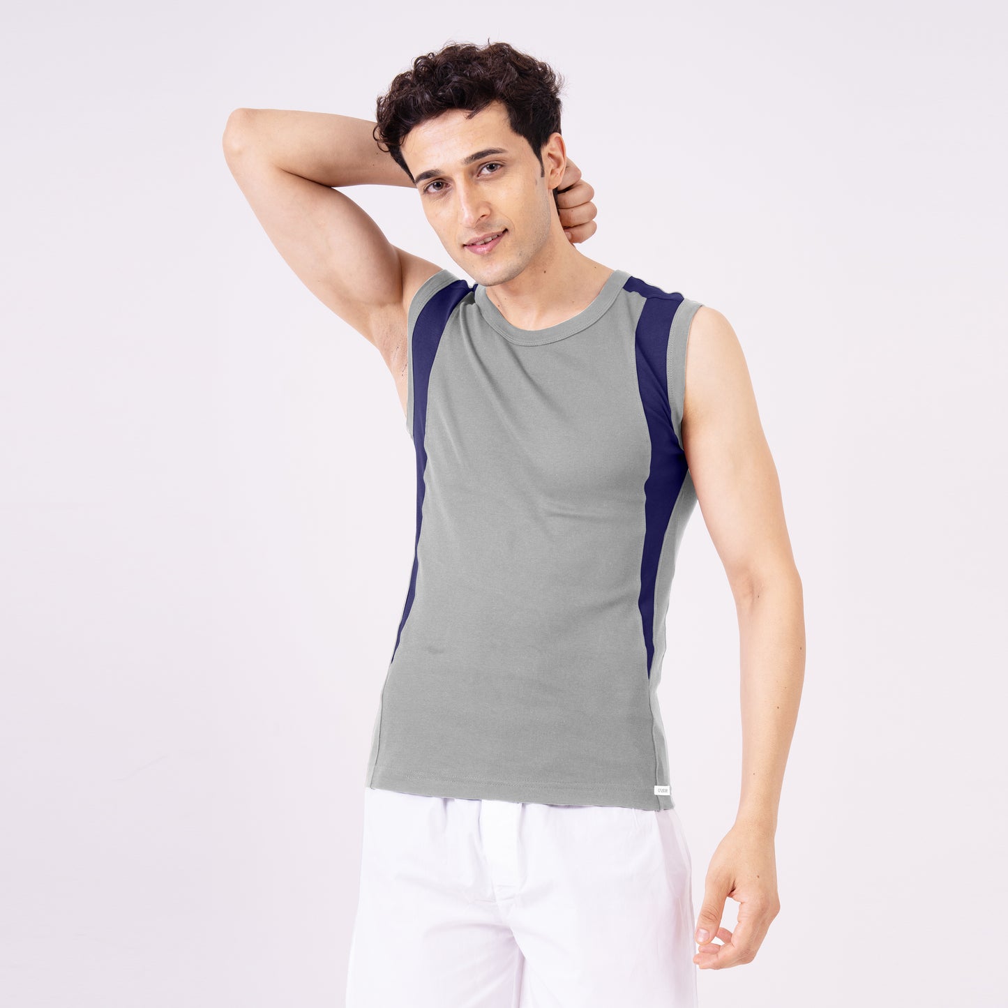 Contrast Vest